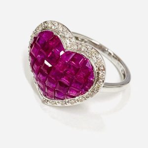 Pt900 ルビー2.3ct & メレダイヤ0.4ctリング付リング